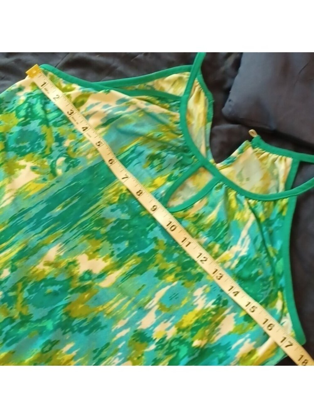 -- Green and White Sleeveless Maxi Dress With Slits On Both Sides Women's Medium - Picture 7 of 11